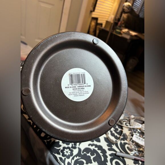 NEW iDesign 10” Small Round Metal Trash Can - Wastebasket - Picture 4 of 5